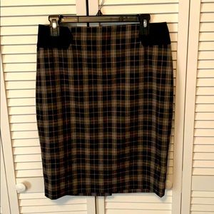 Neutral Plaid Pencil Skirt